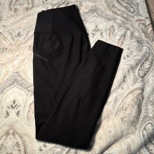 Black leggings